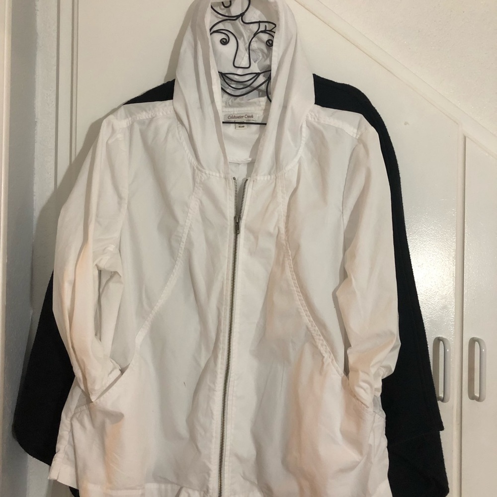 Light weight wind breaker!